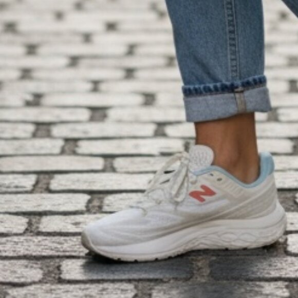 New Balance Women's Fresh Foam X Vongo v6 Running Shoes-White Yellow - Size 10.5 - Picture 3 of 9